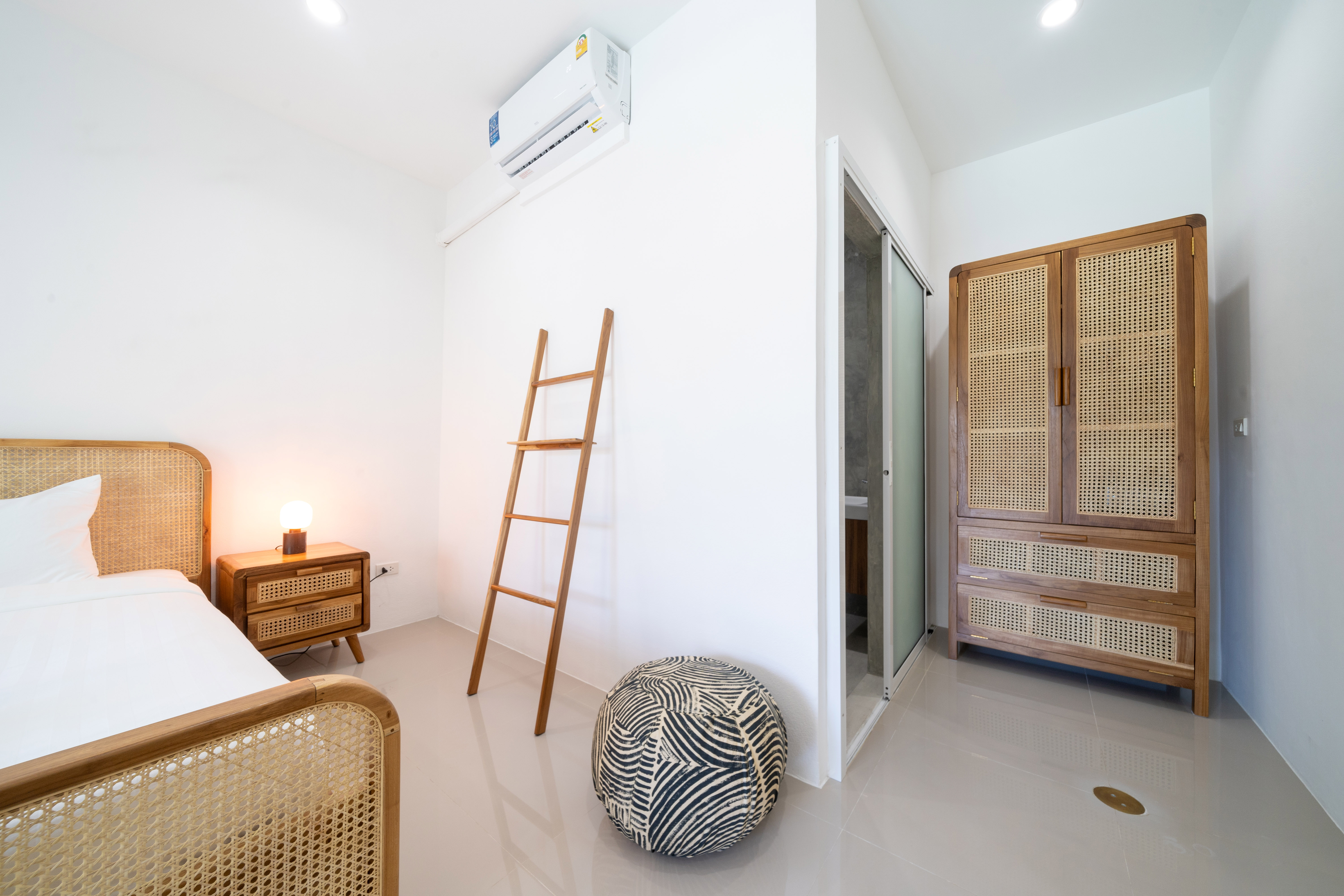 Balinese Style 2 Bedroom Pool Villa in Rawai - 15